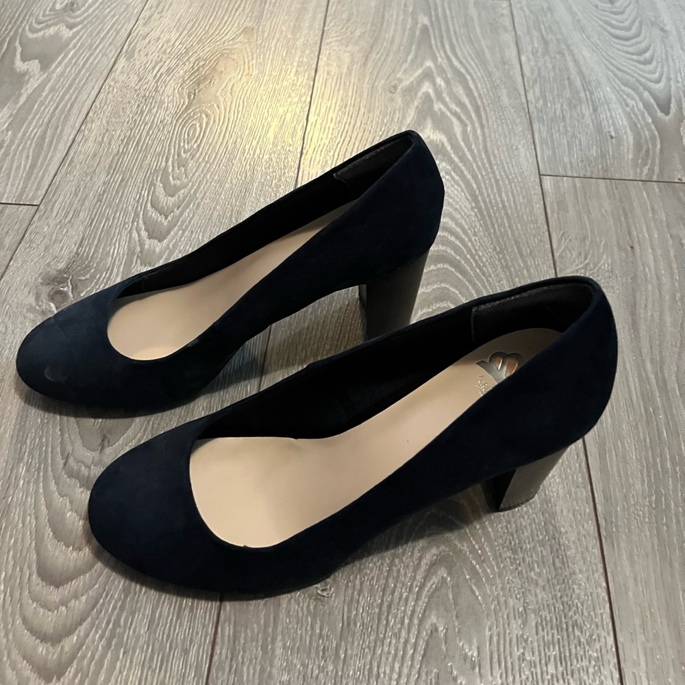 Fergalicious navy blue suede almond toe pumps. 3 inch heels.    Never worn.